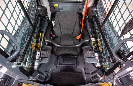 Skidsteer/Compact Track Loader View 5